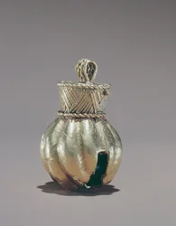 ベル、1500年頃（金）